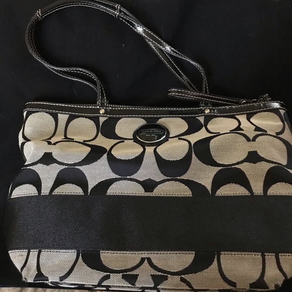 Coach Handbags - HP👜🎉 Coach Signature Striped Tote Gray / Black